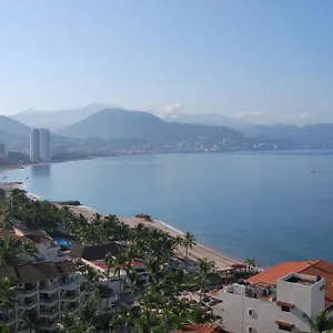 https://beachfront-resort-condo-beside-la-isla-mall.hotelspuertovallarta.org